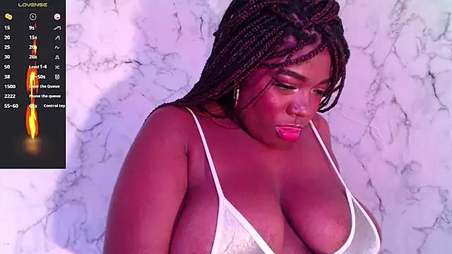 GraceMaaceey from StripChat is Freechat