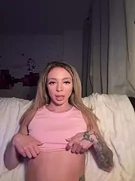 greedybratt from StripChat is Freechat