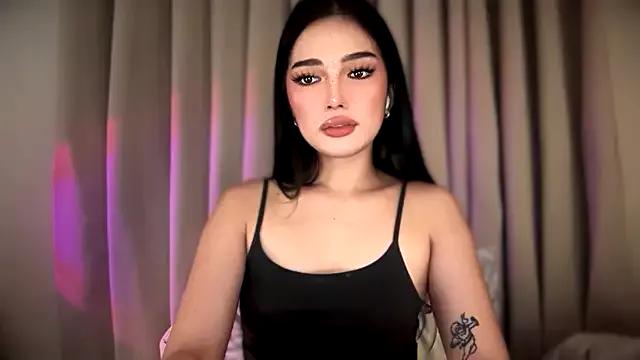 hadahera from StripChat is Freechat