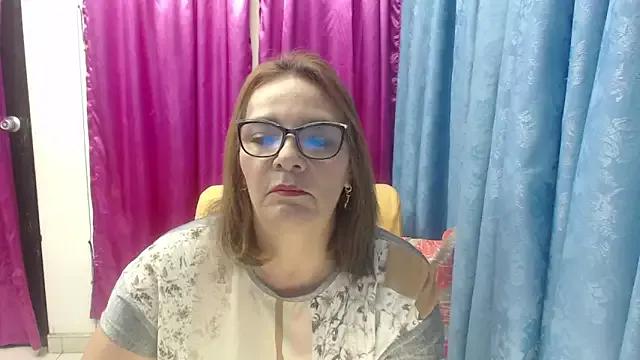 HAIRY_MATURE from StripChat is Freechat