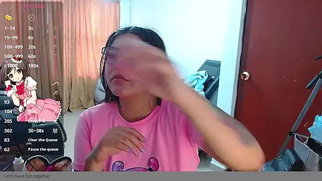 Hanna-11 from StripChat is Freechat