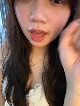 Hanna230 from StripChat is Freechat
