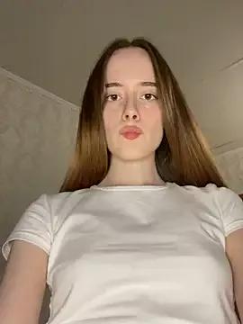 Hanna_Woods from StripChat is Freechat