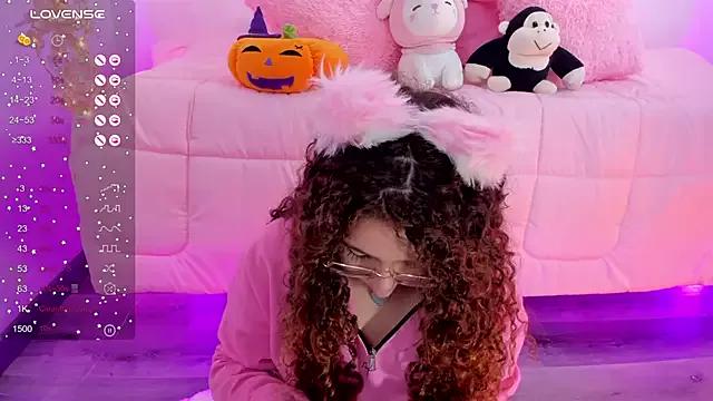 Customizable and immersive - Activate your taste buds and check-out our delicious choice of bondage cams streams with excited models getting their amazing bodies screwed with their beloved sex toys.