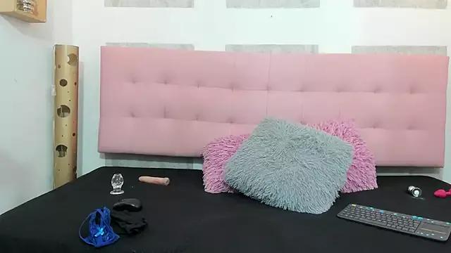 Customizable and immersive - Activate your taste buds and check-out our delicious choice of bondage cams streams with excited models getting their amazing bodies screwed with their beloved sex toys.