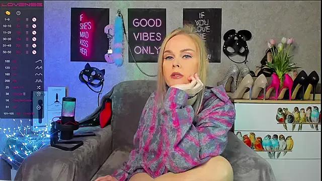 Customizable and immersive - Activate your taste buds and check-out our delicious choice of bondage cams streams with excited models getting their amazing bodies screwed with their beloved sex toys.