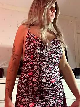 Harley_Swing from StripChat is Freechat