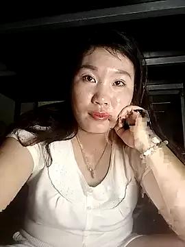 Helen_kelly from StripChat is Freechat