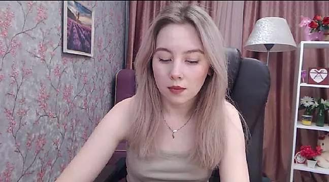 HelenLee1 from StripChat