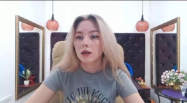 HelenLee1 from StripChat