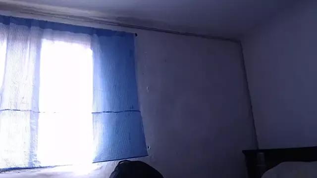 HellenMiyer1111 from StripChat is Freechat