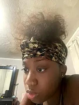 HennessyBaby21 from StripChat is Freechat