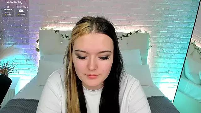 Customizable and immersive - Activate your taste buds and check-out our delicious choice of bondage cams streams with excited models getting their amazing bodies screwed with their beloved sex toys.