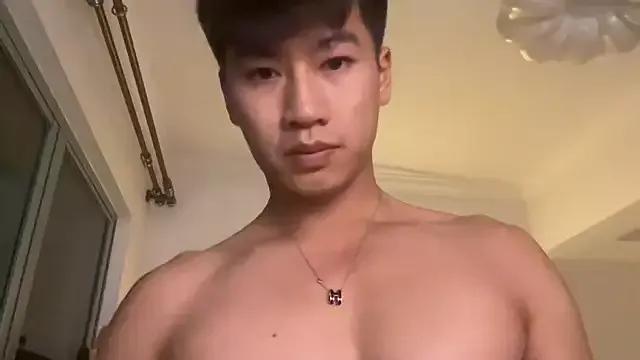 heywilliam from StripChat is Freechat