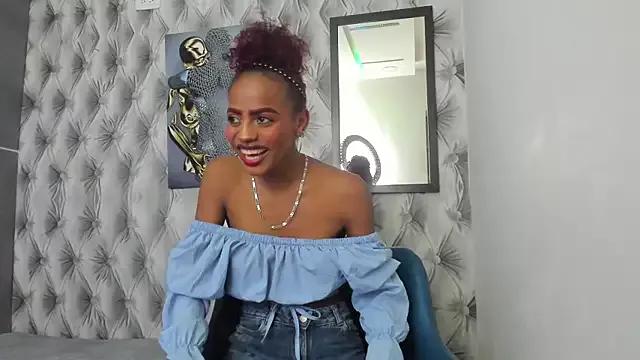 Hilary-banks from StripChat is Freechat