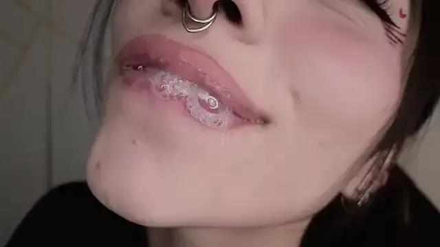 Hollyxx from StripChat