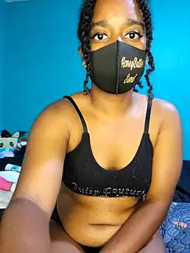 HoneyButterSweet from StripChat is Freechat