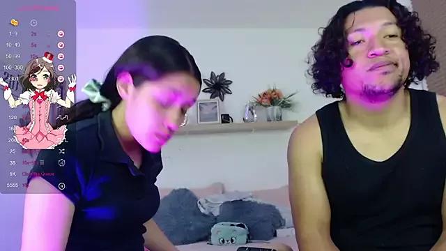 honeys_18 from StripChat is Freechat