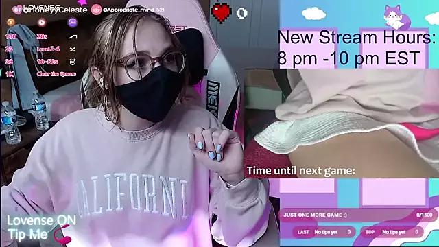 Customizable and immersive - Activate your taste buds and check-out our delicious choice of bondage cams streams with excited models getting their amazing bodies screwed with their beloved sex toys.