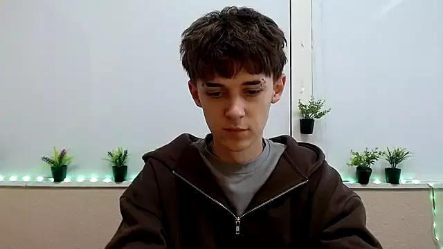 Hoot_Dude_ from StripChat is Freechat