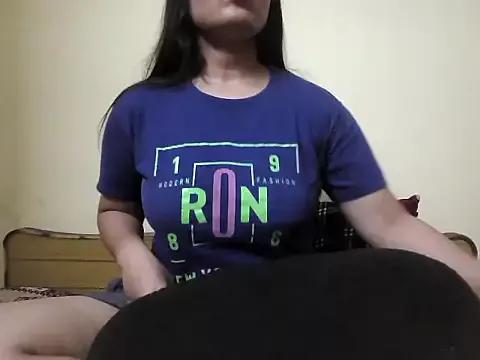 Horny_catgirl from StripChat is Freechat