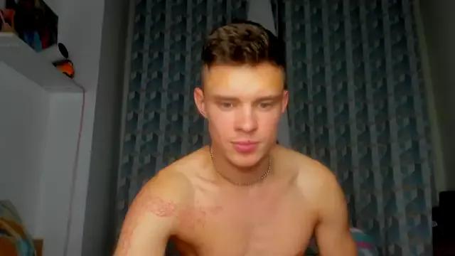 hornyadamsex from StripChat is Freechat