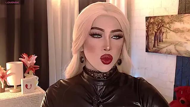 Hot_amanda_goddess from StripChat is Freechat