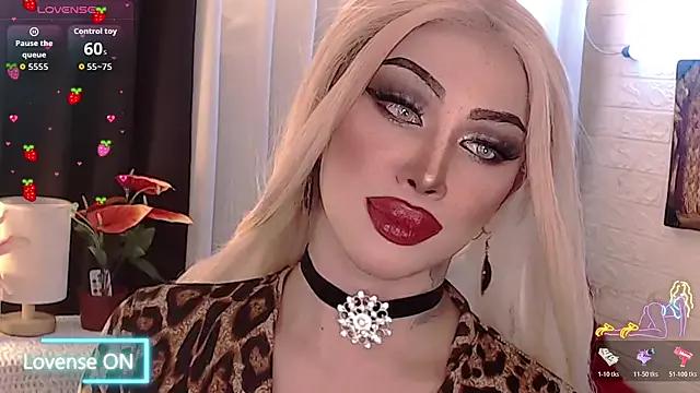 Hot_amanda_goddess from StripChat is Freechat