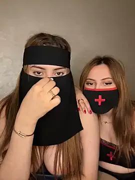 Hot_arabic_girl from StripChat is Freechat