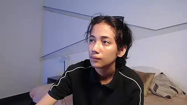 hot_little_bunny from StripChat is Freechat