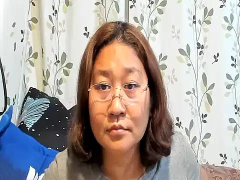 hotchubby37 from StripChat is Freechat