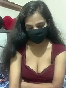 hottiess69 from StripChat is Freechat