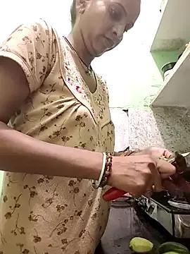 Hotty-Nidhi from StripChat
