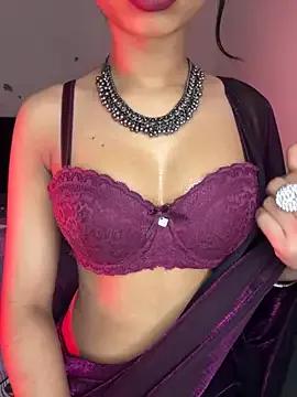 Photos of Hottysona123 from StripChat is Freechat
