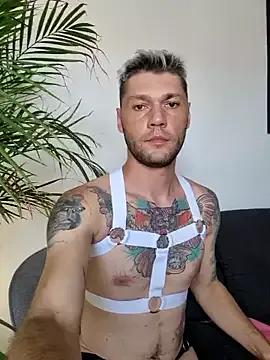 HungryAssActivDick from StripChat is Freechat