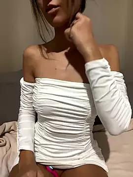 iamKylaBaby from StripChat is Freechat