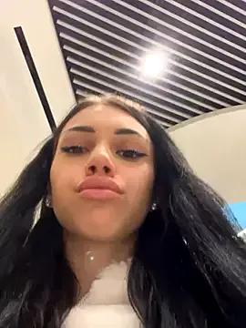 ilariea_girl from StripChat is Freechat