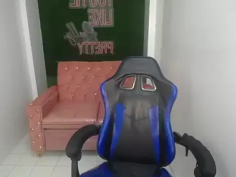 Customizable and immersive - Activate your taste buds and check-out our delicious choice of bondage cams streams with excited models getting their amazing bodies screwed with their beloved sex toys.