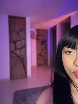 Im_sophiie from StripChat is Freechat
