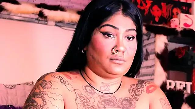 Customizable and immersive - Activate your taste buds and check-out our delicious choice of bondage cams streams with excited models getting their amazing bodies screwed with their beloved sex toys.