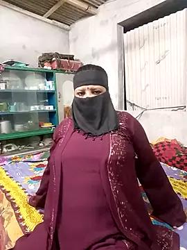 Indian_Hot_Babhi from StripChat is Freechat