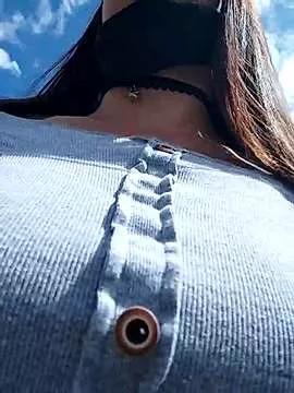 individua_01 from StripChat