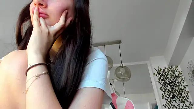 IreneVON from StripChat is Freechat