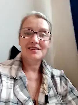 irinamaux from StripChat is Freechat