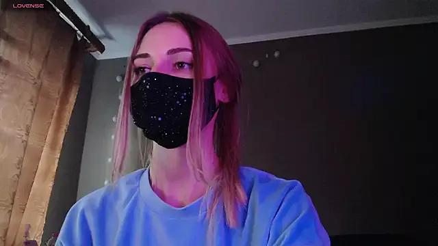 Iris_lave from StripChat is Freechat