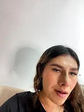 Isa_Villamarin from StripChat is Freechat