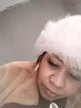 Isabella_Gil_ from StripChat is Freechat