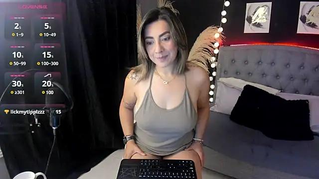 Customizable and immersive - Activate your taste buds and check-out our delicious choice of bondage cams streams with excited models getting their amazing bodies screwed with their beloved sex toys.