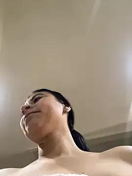 Isabella_Montoya from StripChat is Freechat