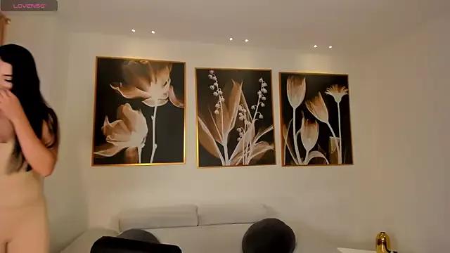 Customizable and immersive - Activate your taste buds and check-out our delicious choice of bondage cams streams with excited models getting their amazing bodies screwed with their beloved sex toys.